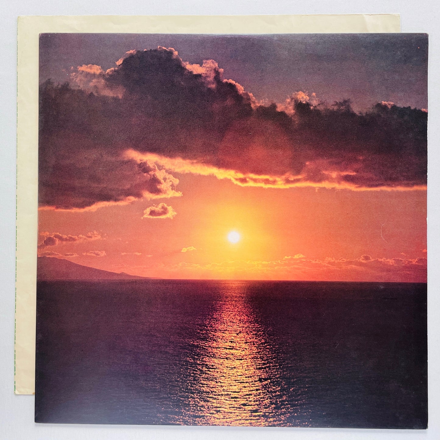 Far East Family Band – The Cave Down To The Earth (Original)