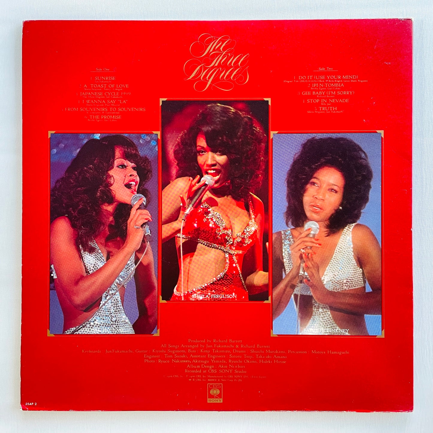 The Three Degrees – A Toast Of Love (Original)