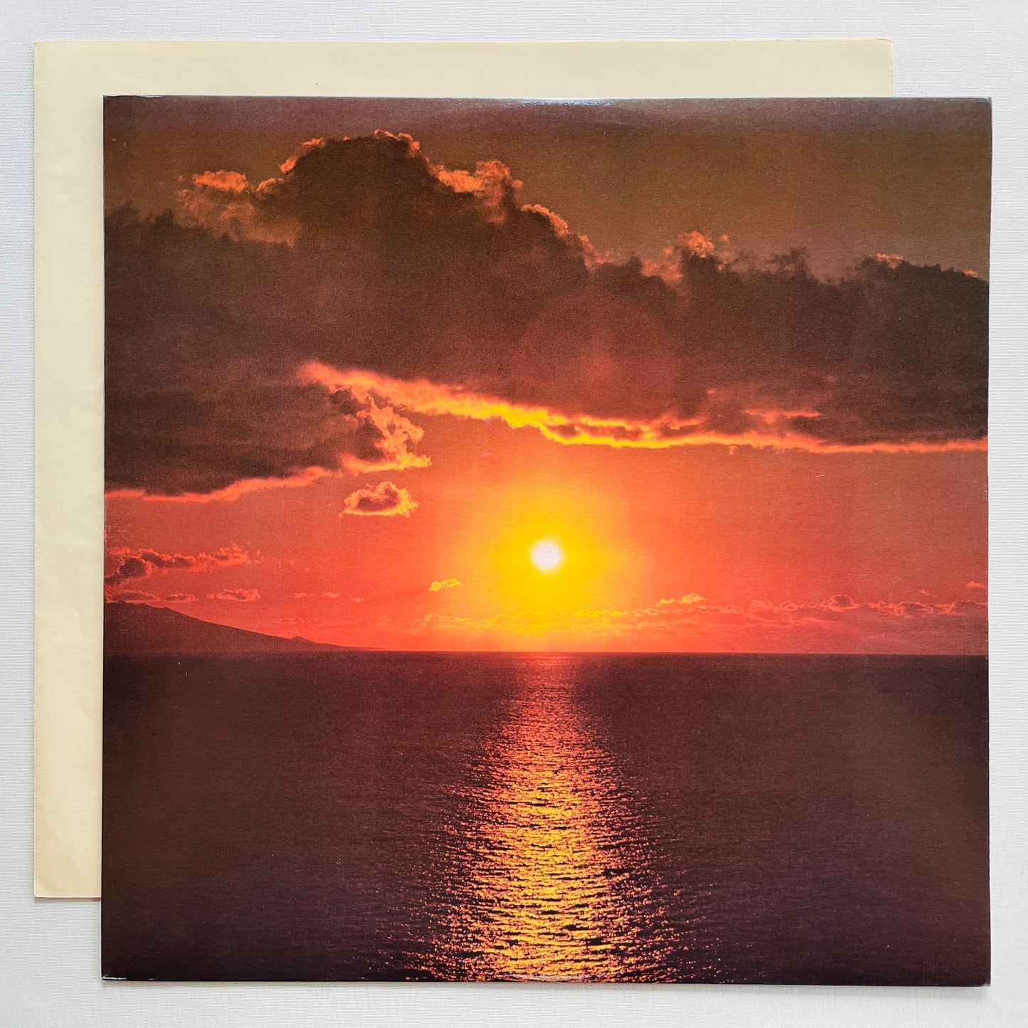 Far East Family Band – The Cave Down To The Earth (Original) - Portal Records